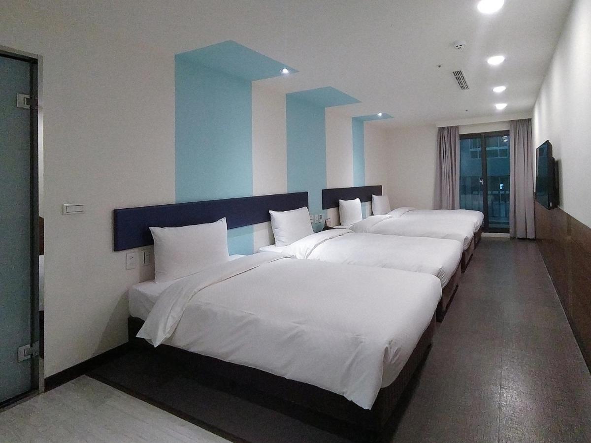 Hotel J Taoyuan Pingzhen Екстериор снимка